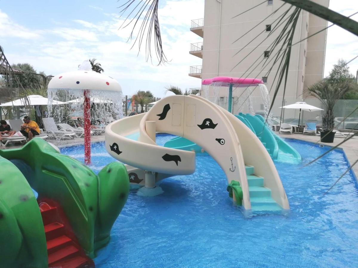 Greenview Alezzi Beach Resort Navodari Dış mekan fotoğraf